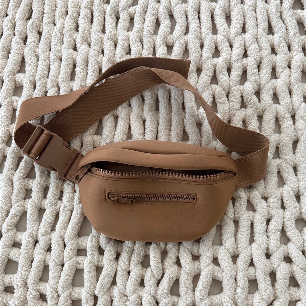 Dagne Dover Ace Neoprene Fanny Pack - Caramel